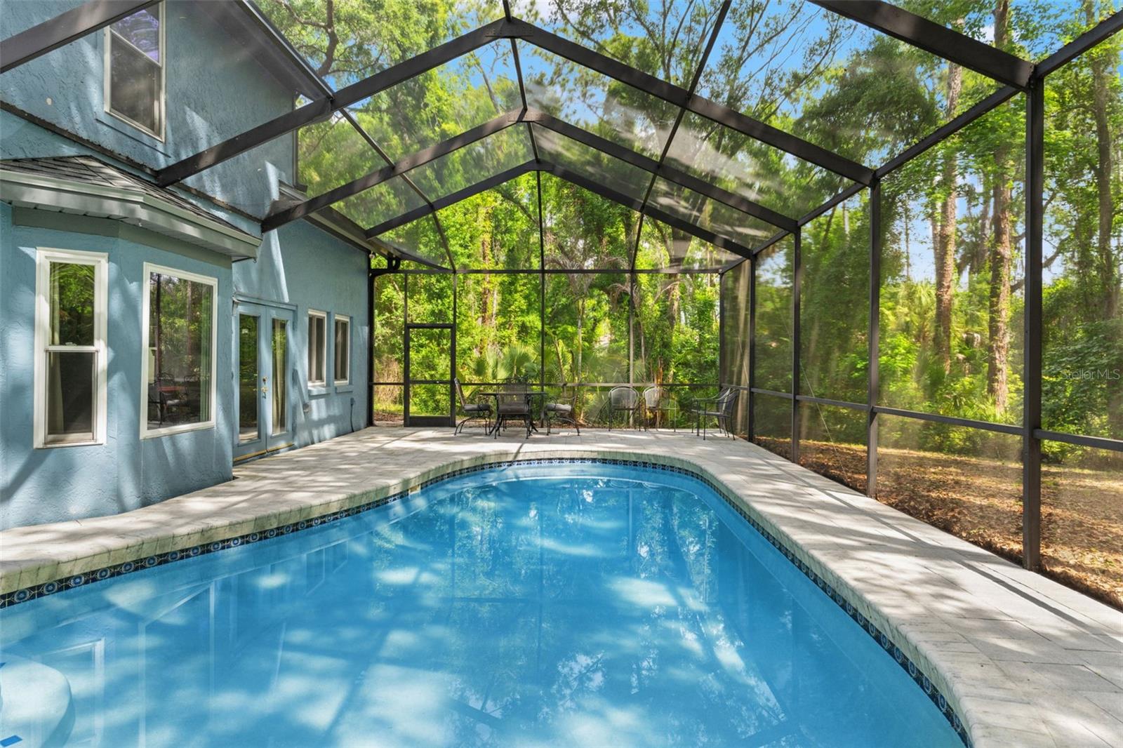 Listing photo id 47 for 16105 Cadbury Court