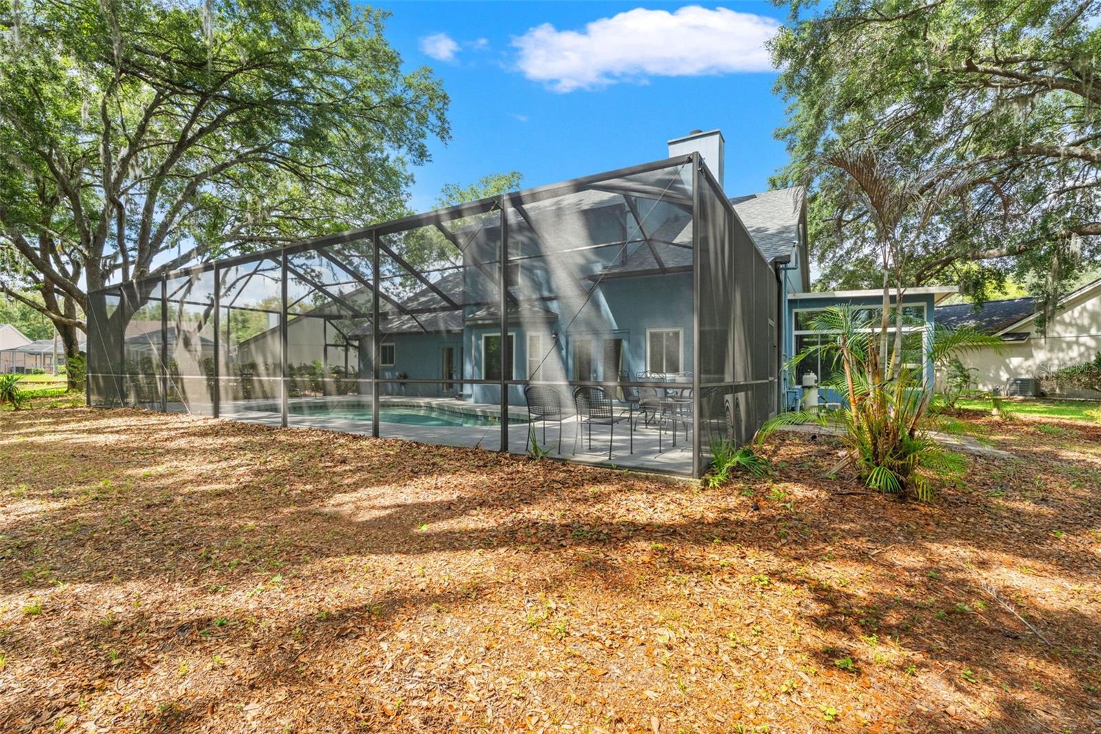 Listing photo id 51 for 16105 Cadbury Court