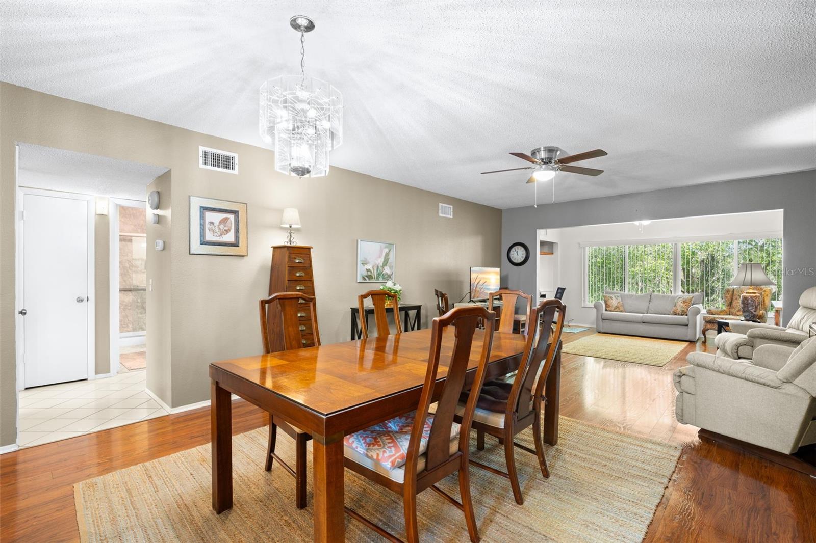 Image 11 of 38 For 2350 Haitian Drive 28