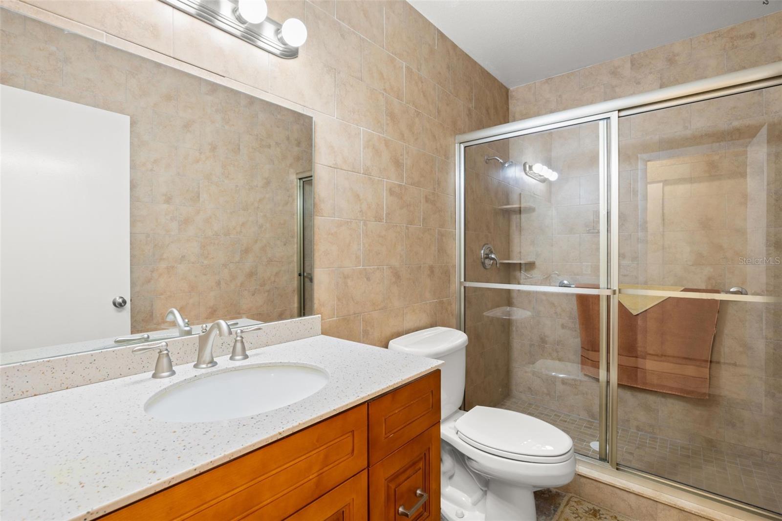 Image 23 of 38 For 2350 Haitian Drive 28