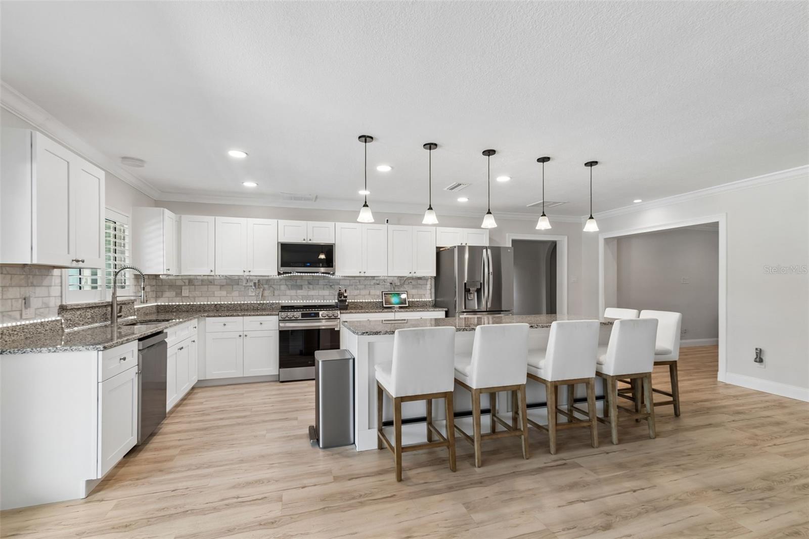 Image 18 of 78 For 8270 30th Avenue N