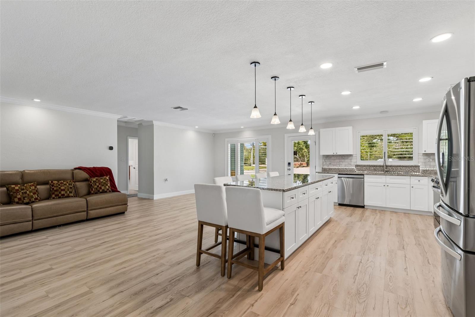 Image 19 of 78 For 8270 30th Avenue N