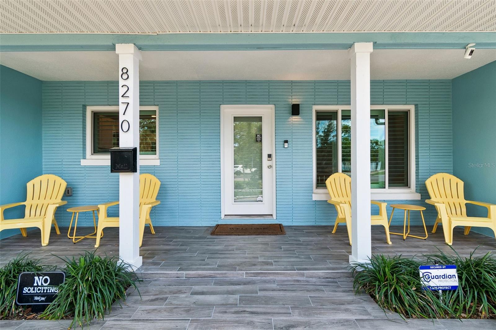 Image 4 of 78 For 8270 30th Avenue N