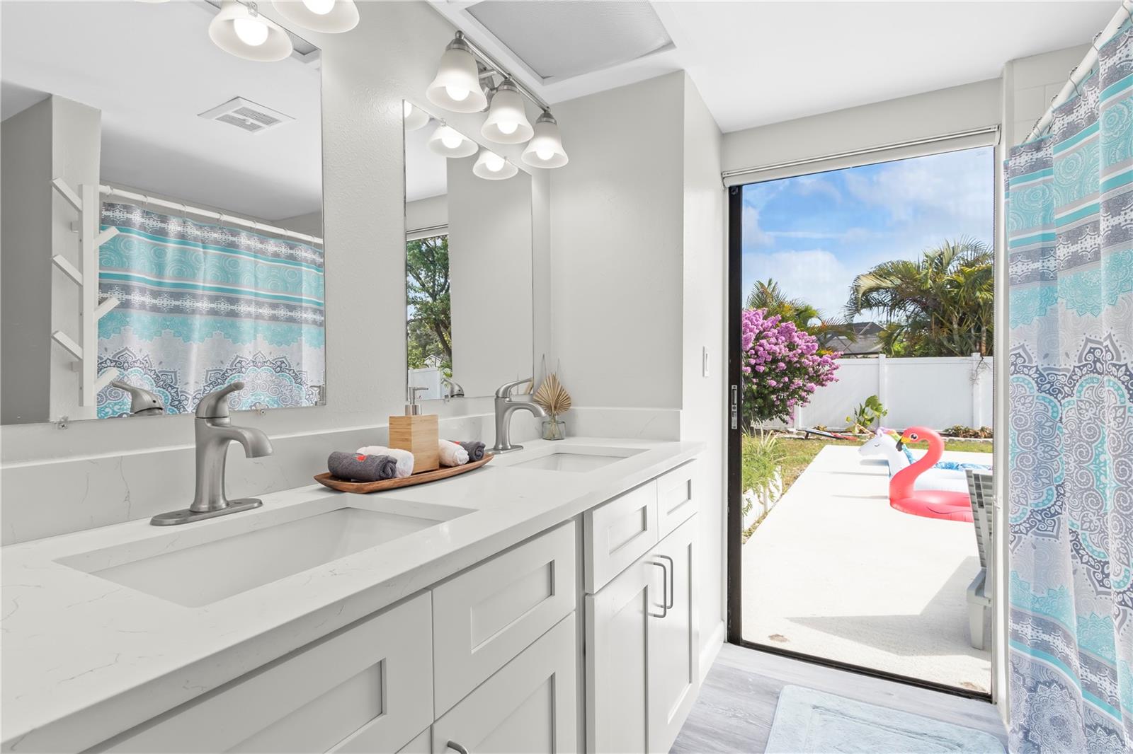 Image 12 of 54 For 1372 Tenby Way