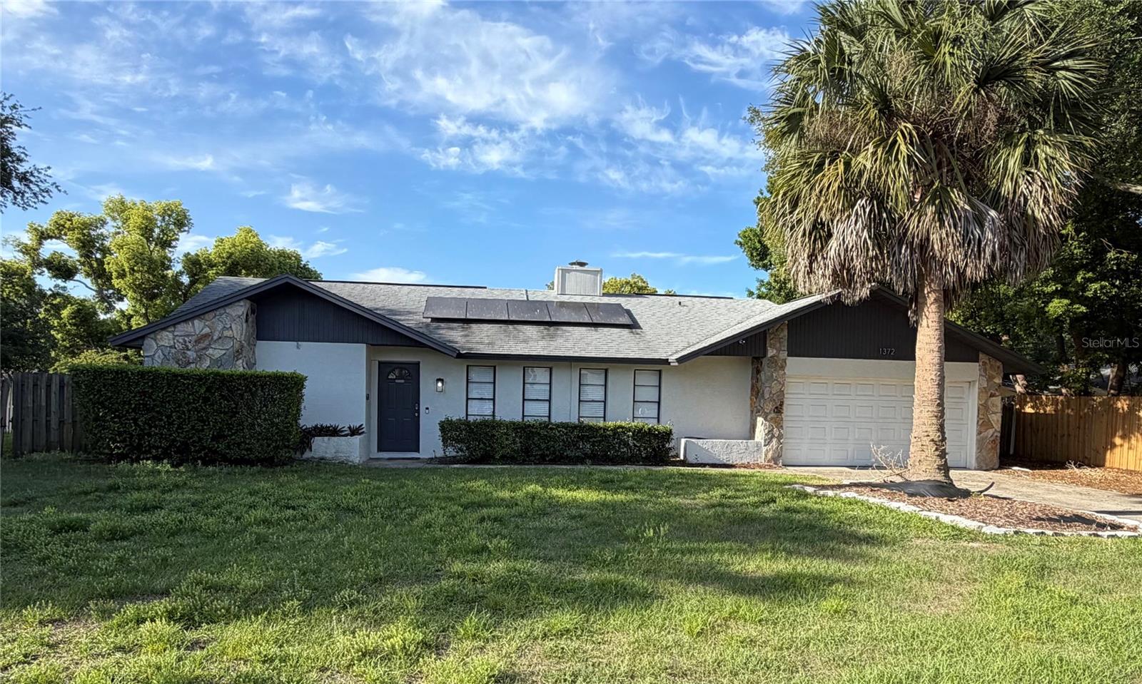 Image 2 of 54 For 1372 Tenby Way