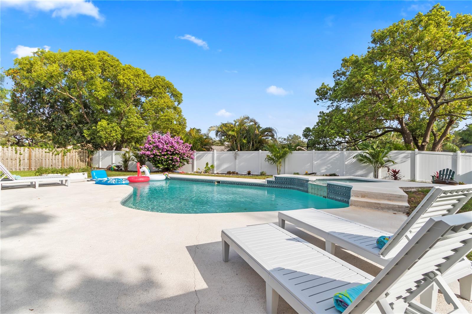 Image 38 of 54 For 1372 Tenby Way