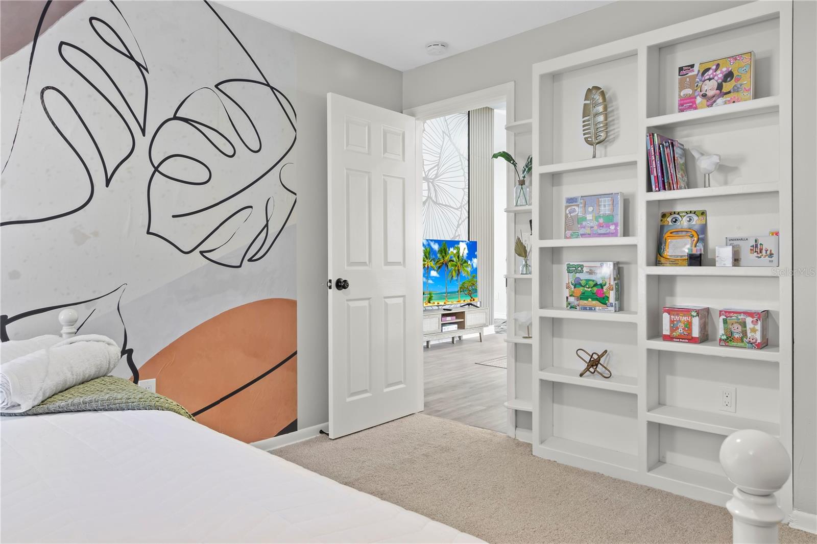 Image 8 of 54 For 1372 Tenby Way