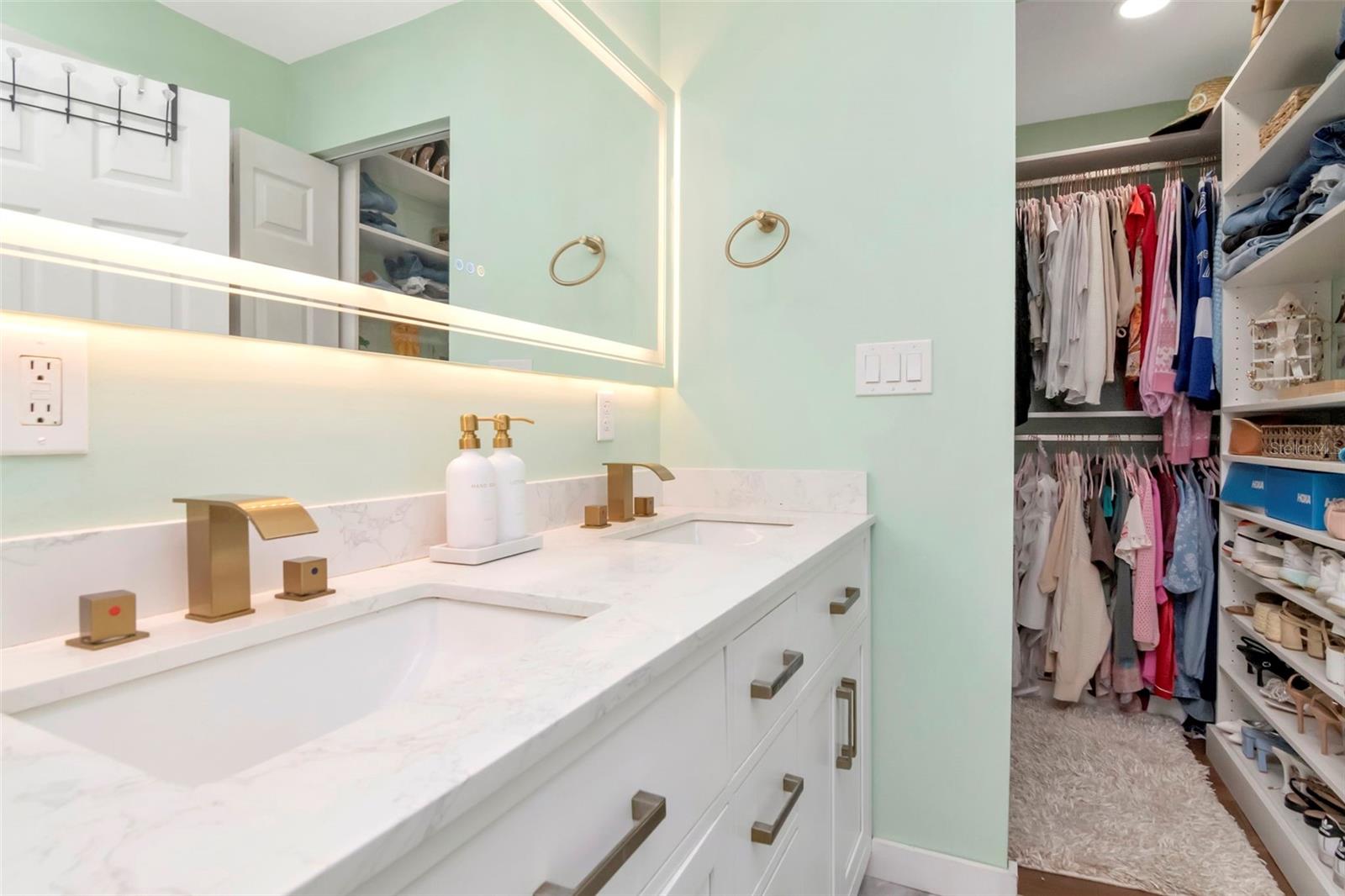 Image 15 of 33 For 2601 60th Avenue S