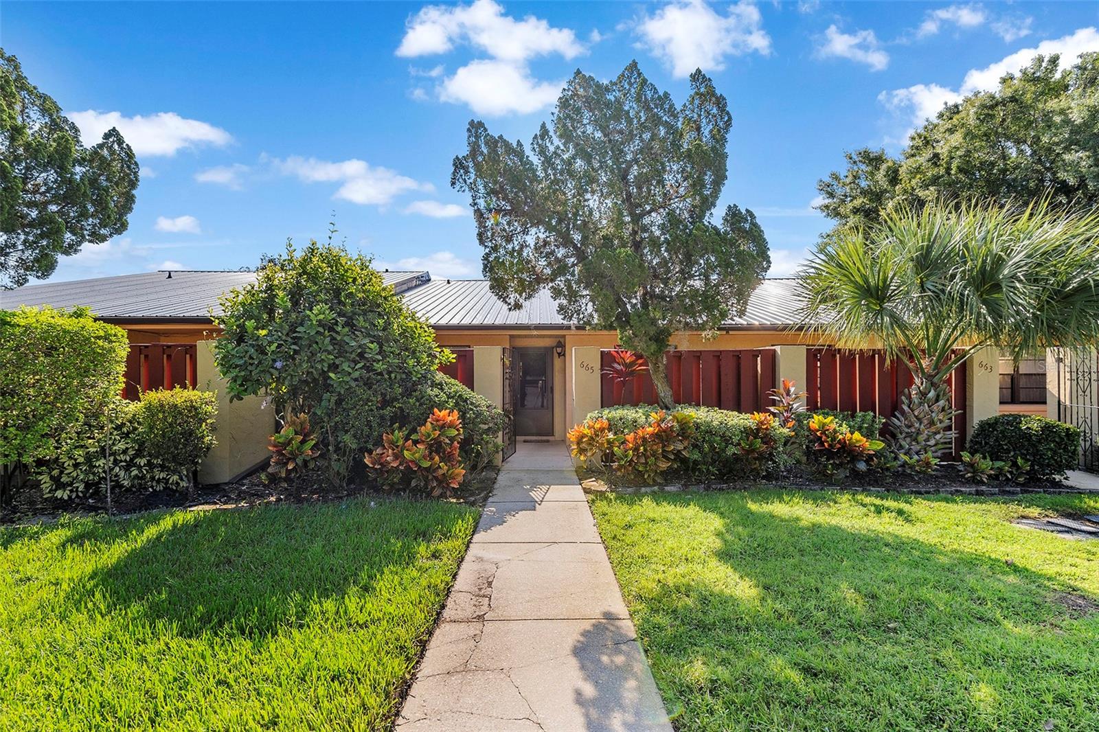 Details for 665 Broadmoor Circle, WINTER HAVEN, FL 33884