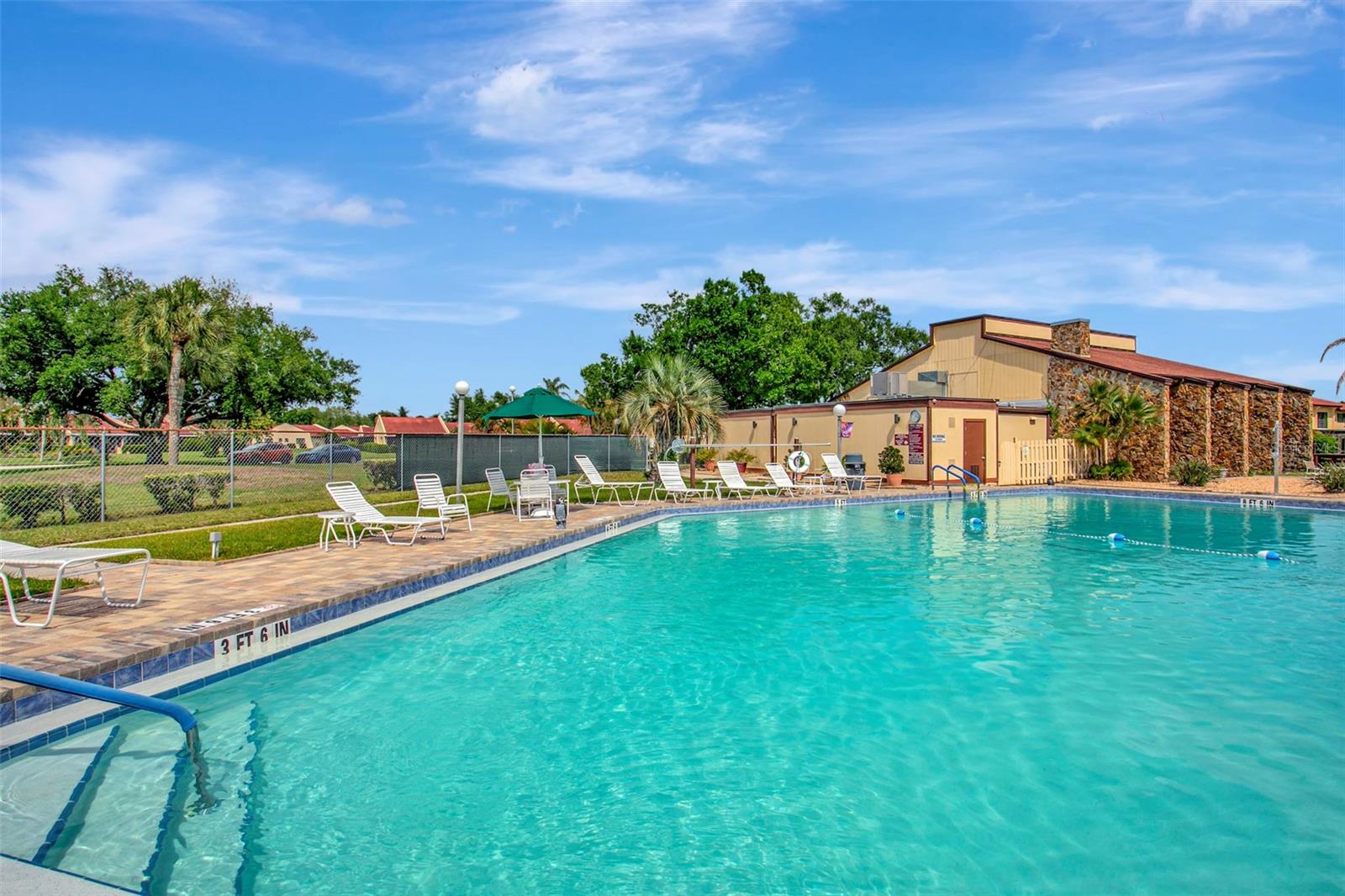 Image 18 of 26 For 5817 11th Avenue W