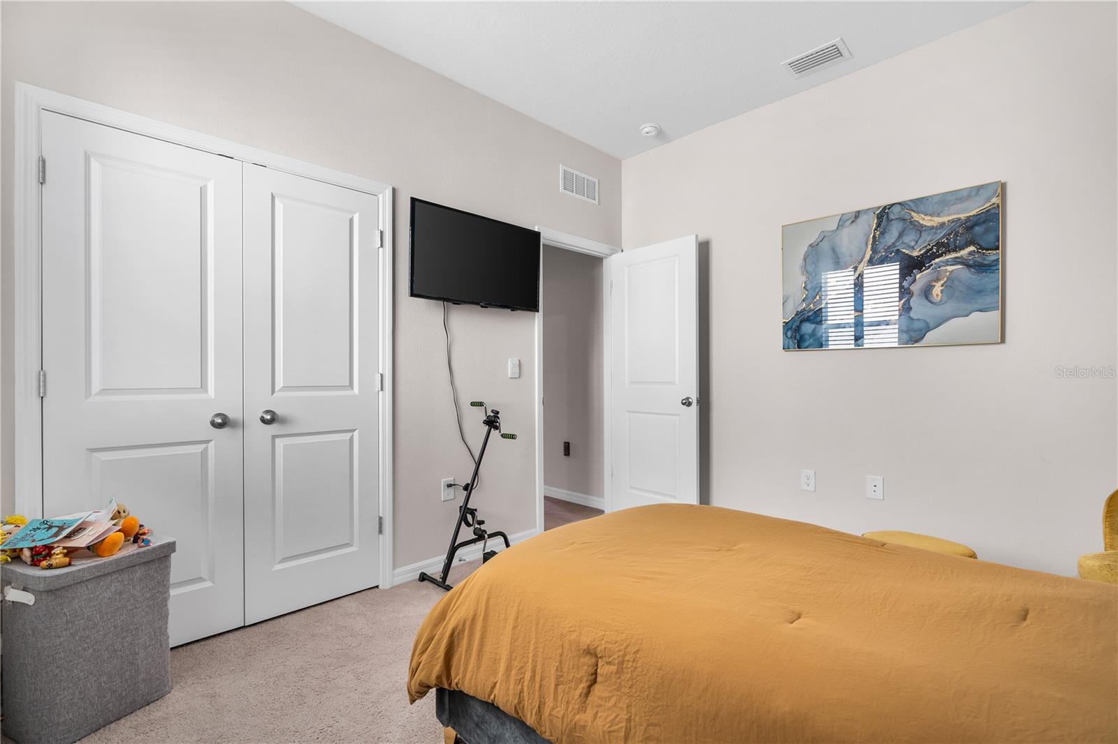 Image 21 of 31 For 32516 Osprey Peak Way