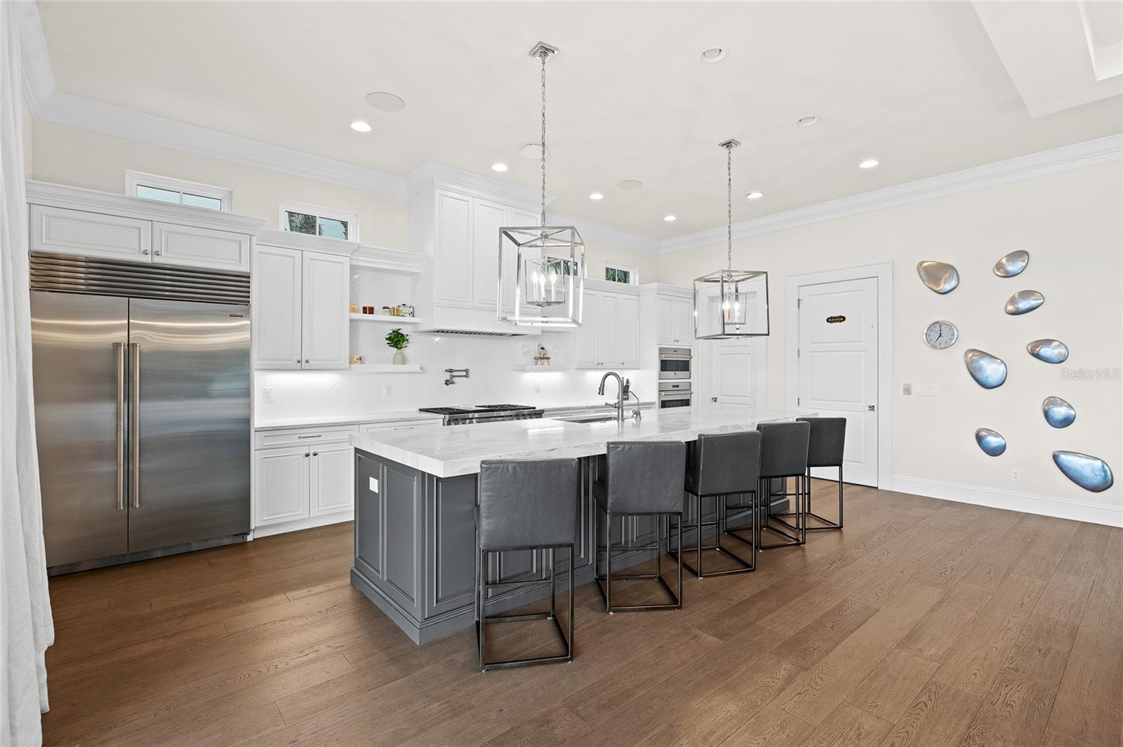 Image 24 of 93 For 5111 Homer Avenue