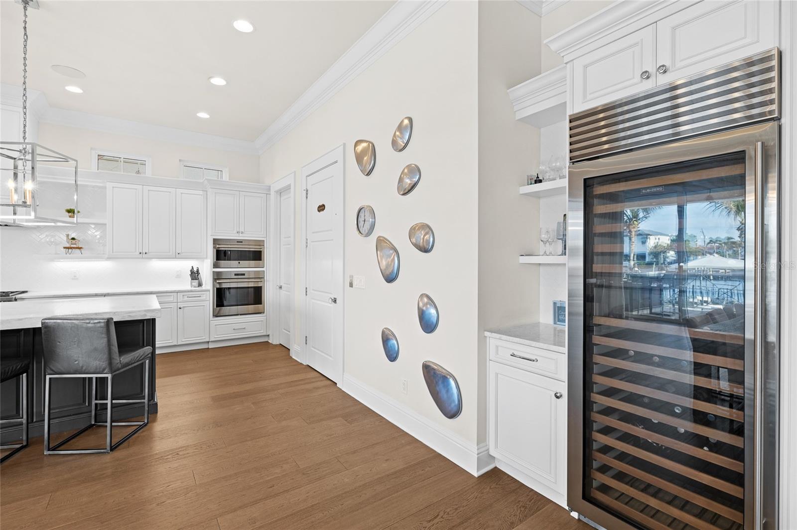 Image 25 of 93 For 5111 Homer Avenue