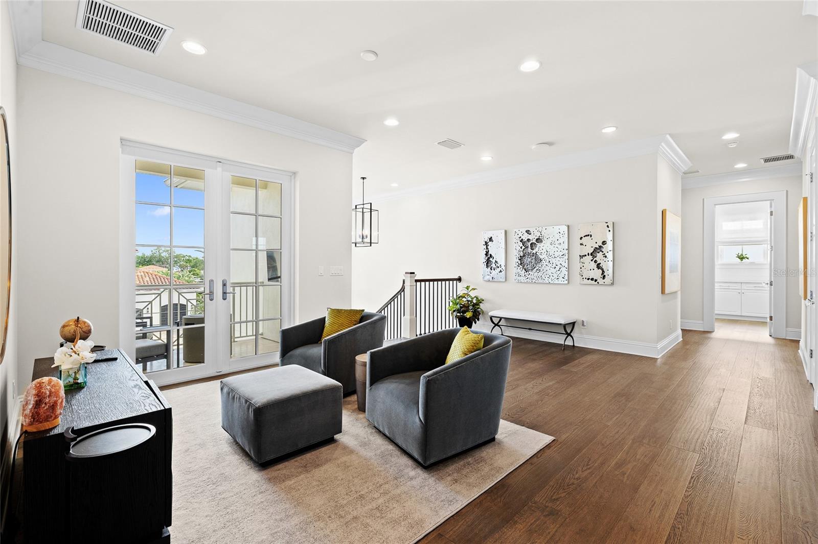 Image 27 of 93 For 5111 Homer Avenue