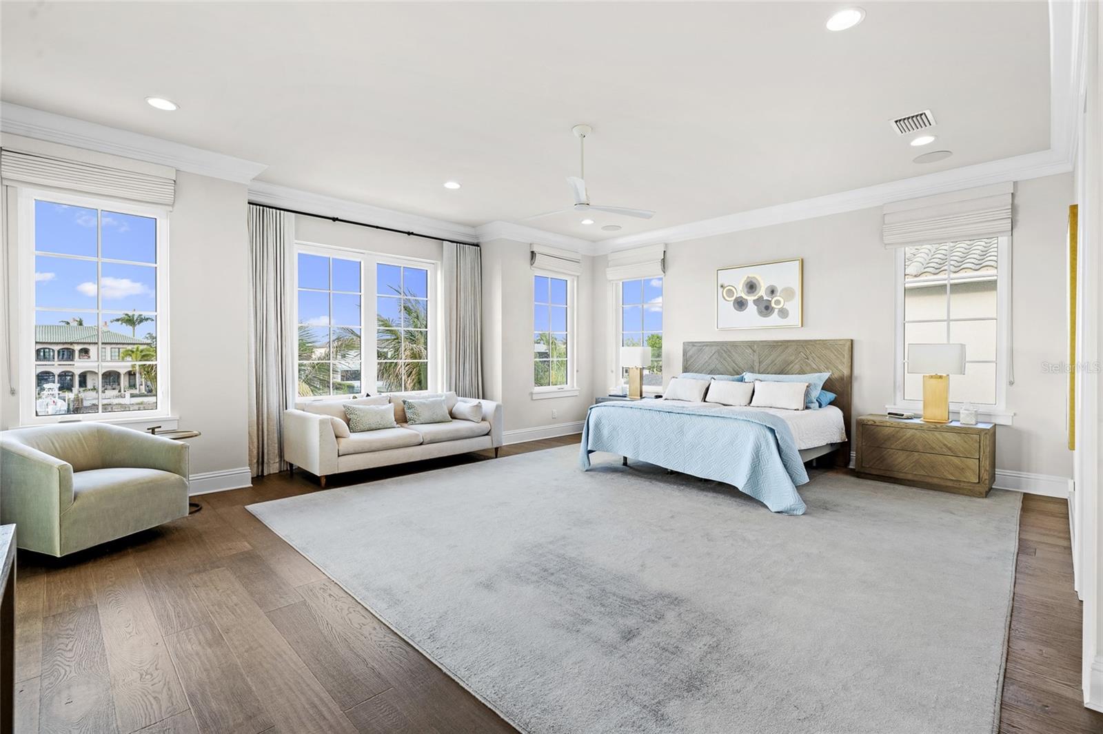 Image 28 of 93 For 5111 Homer Avenue