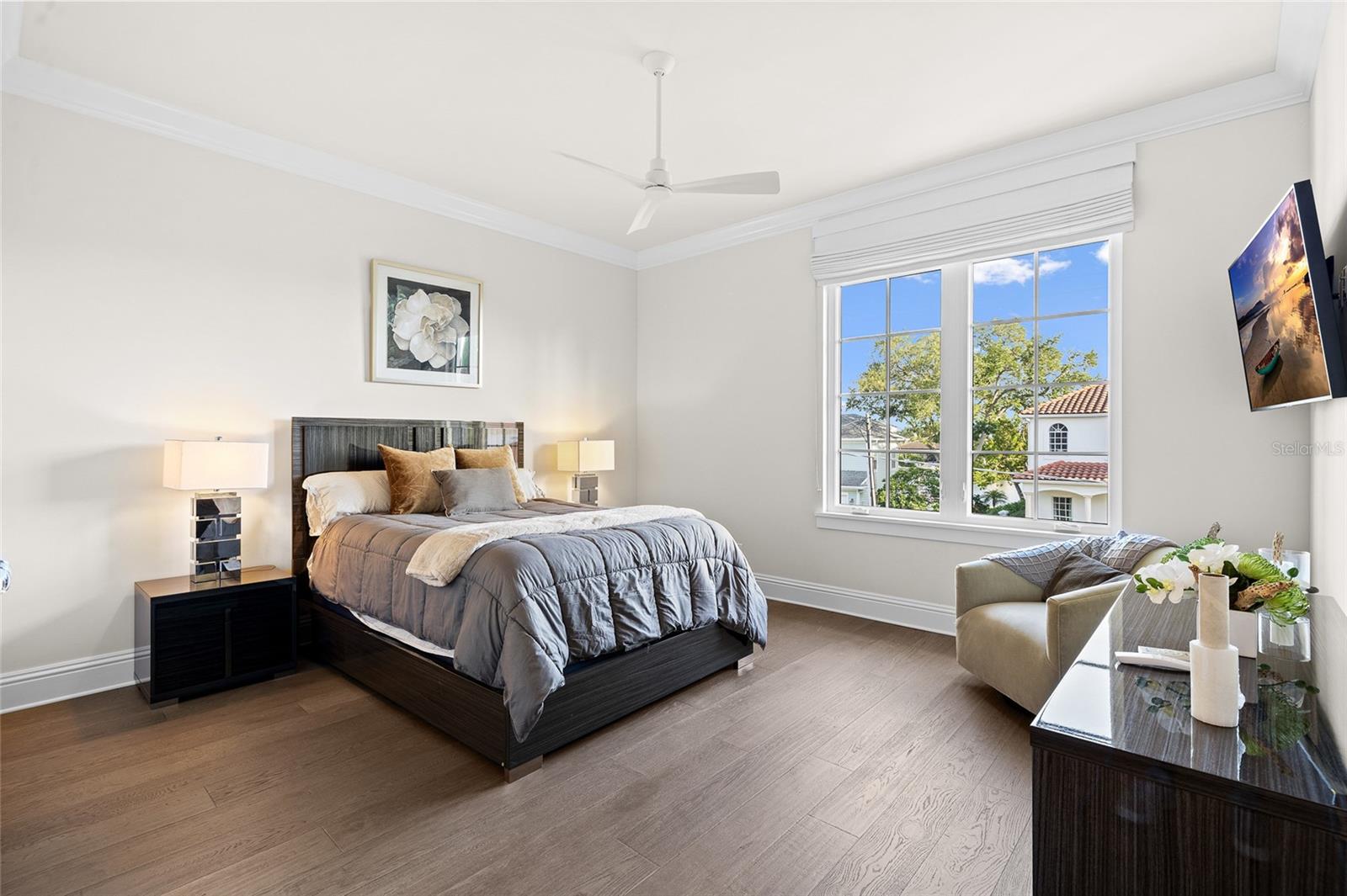 Image 56 of 93 For 5111 Homer Avenue