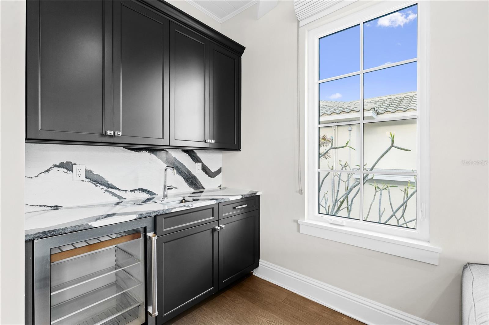 Image 59 of 93 For 5111 Homer Avenue