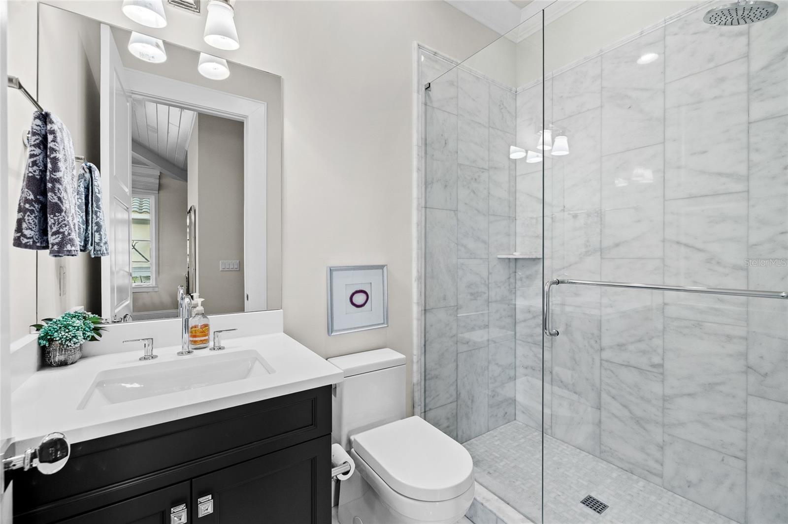 Image 60 of 93 For 5111 Homer Avenue