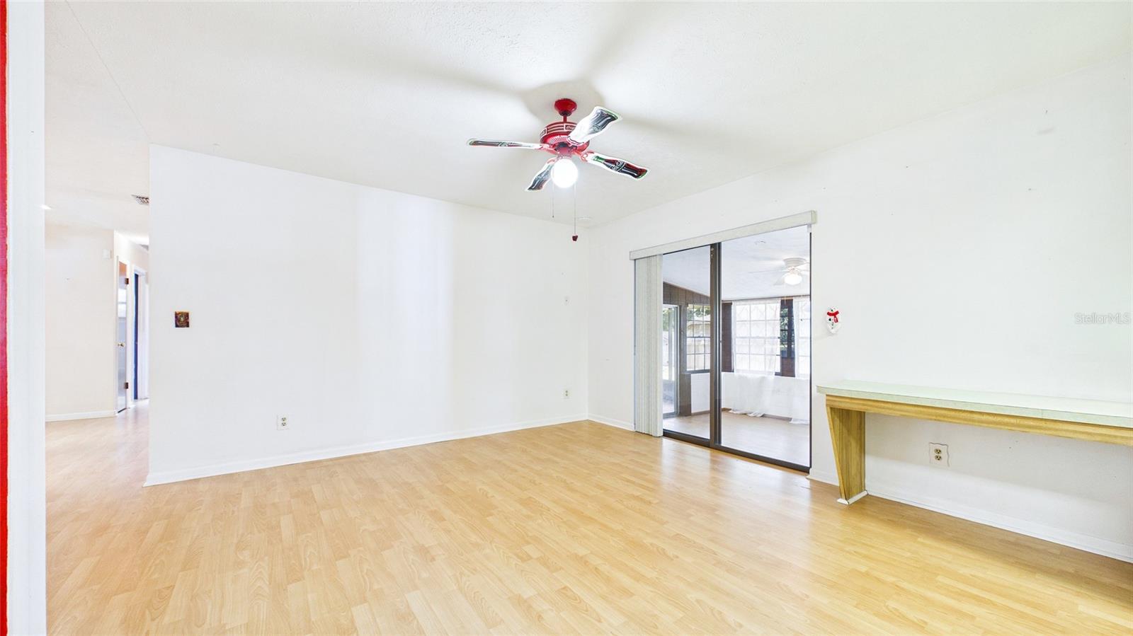 Image 12 of 54 For 38938 Tall Drive