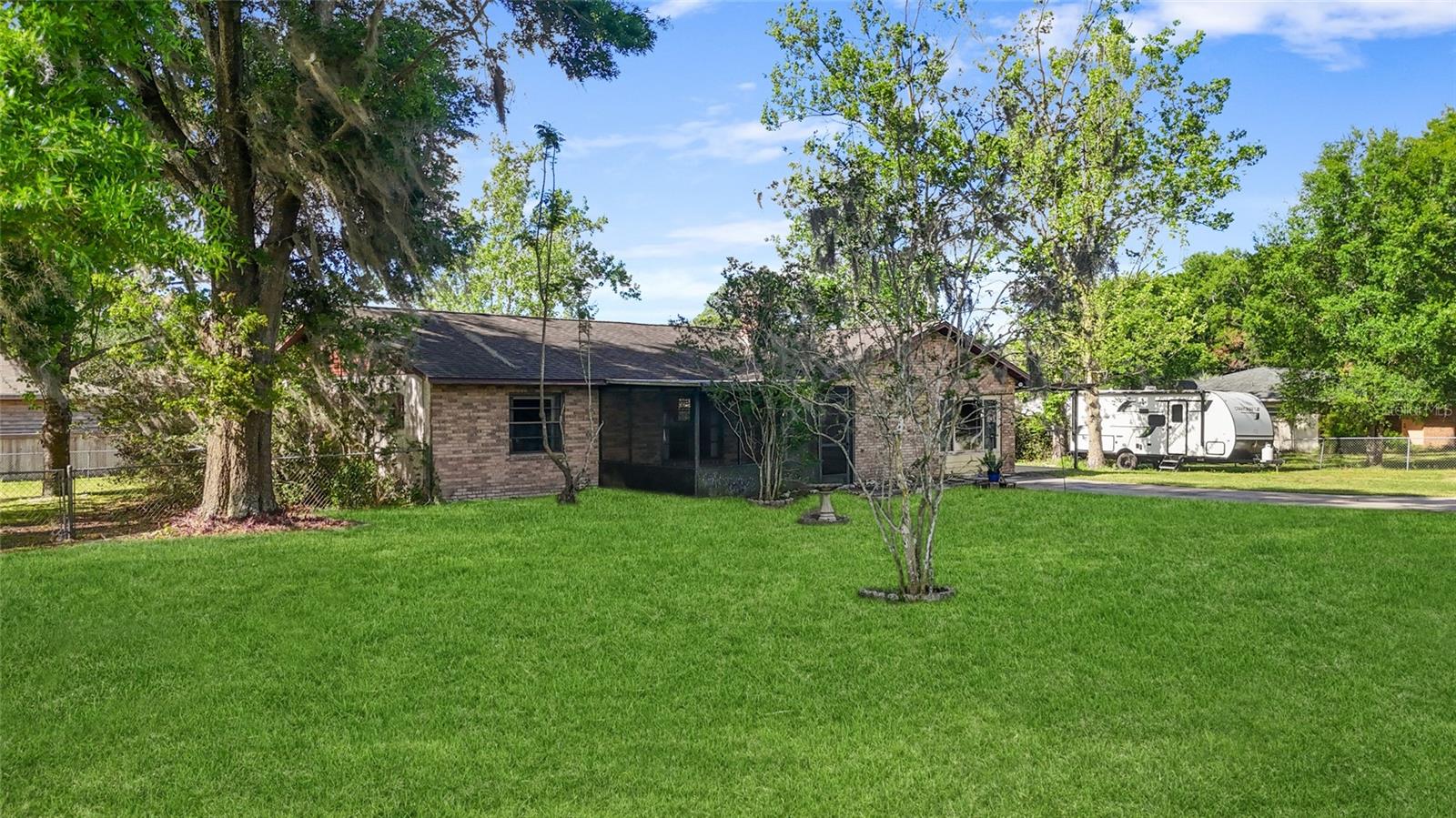 Image 3 of 54 For 38938 Tall Drive