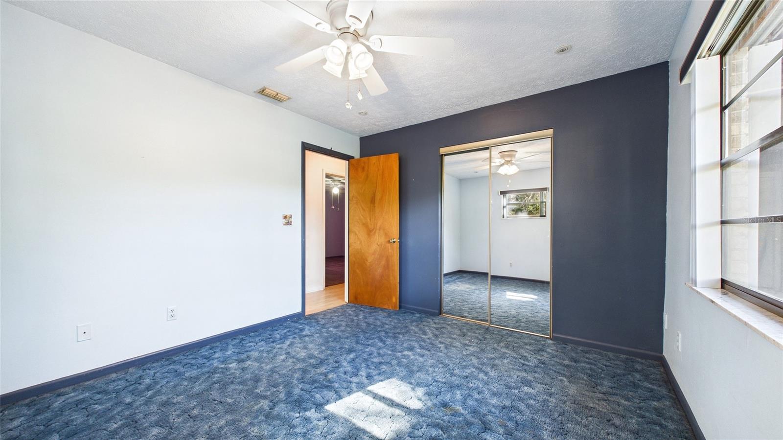 Image 36 of 54 For 38938 Tall Drive