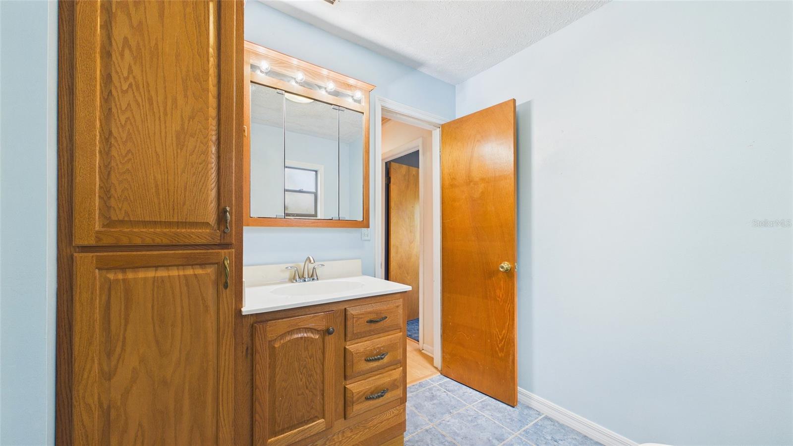 Image 39 of 54 For 38938 Tall Drive