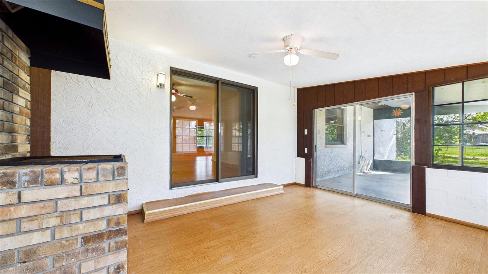 Image 41 of 54 For 38938 Tall Drive