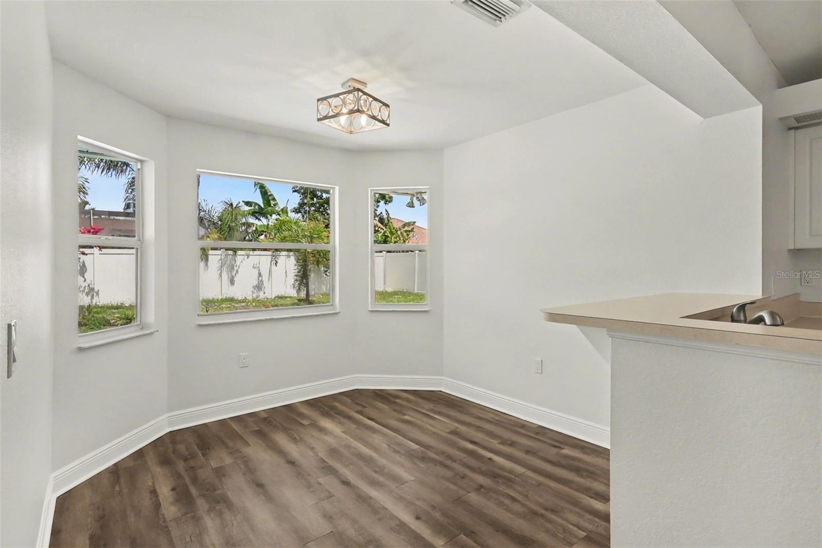 Image 12 of 29 For 1303 19th Street