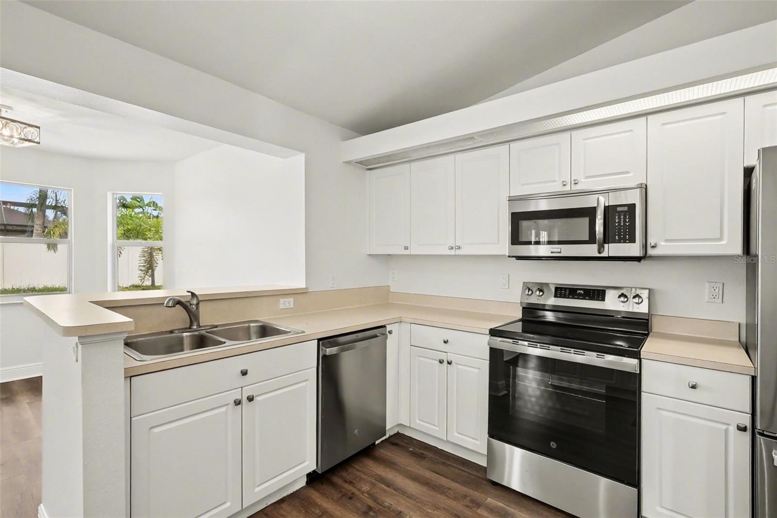 Image 16 of 29 For 1303 19th Street