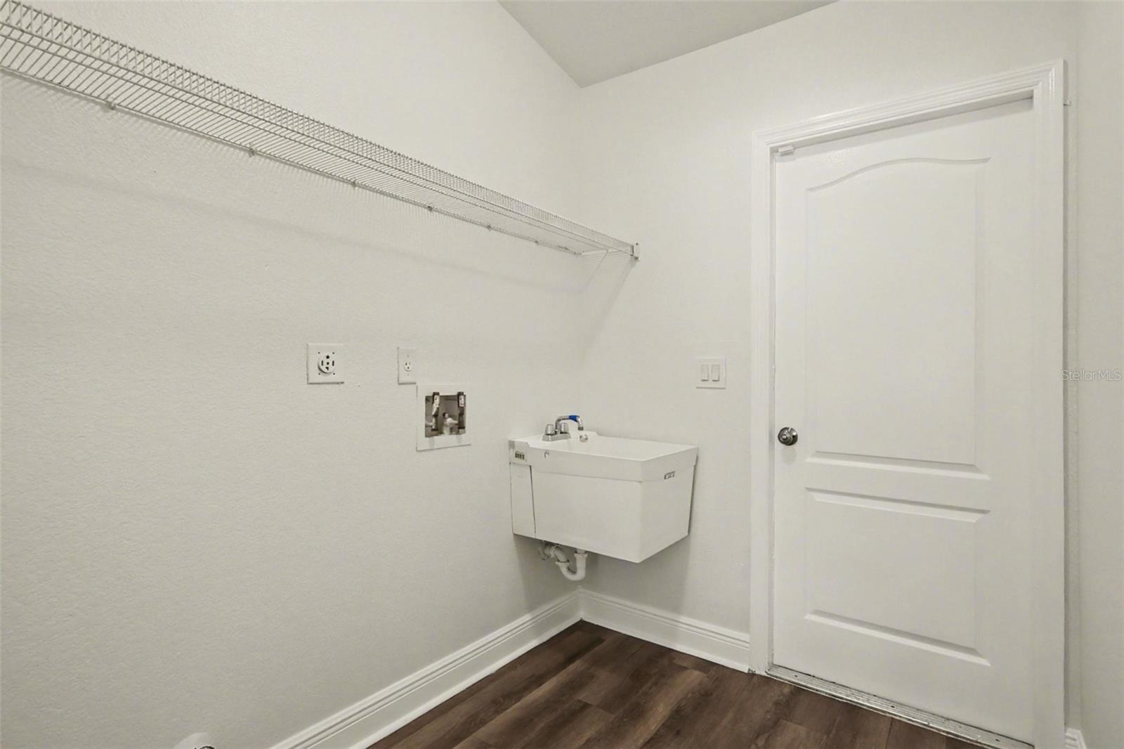 Image 21 of 29 For 1303 19th Street