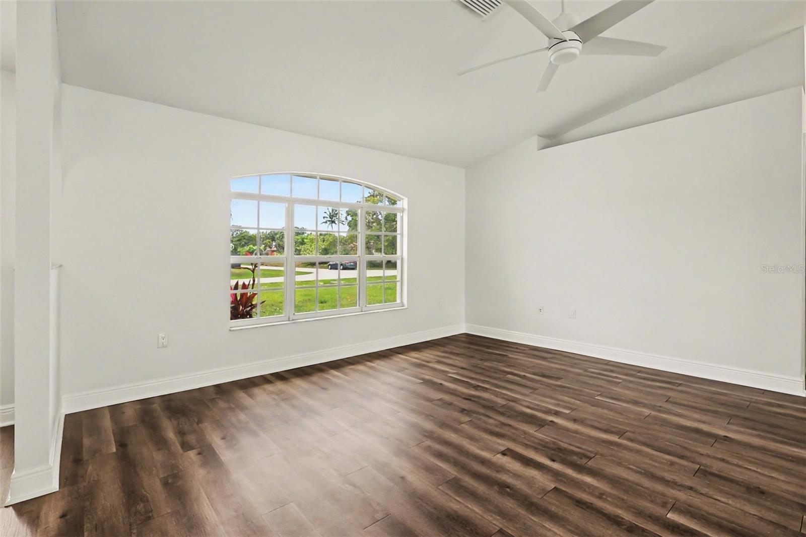 Image 8 of 29 For 1303 19th Street