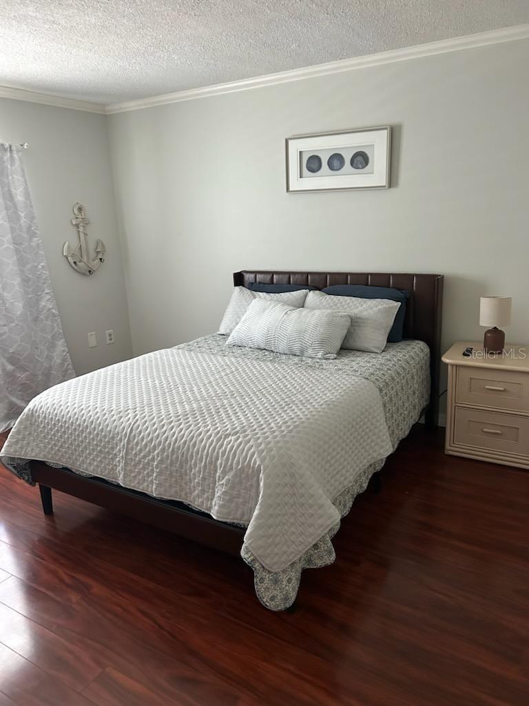 Image 15 of 25 For 701 Poinsettia Road 306