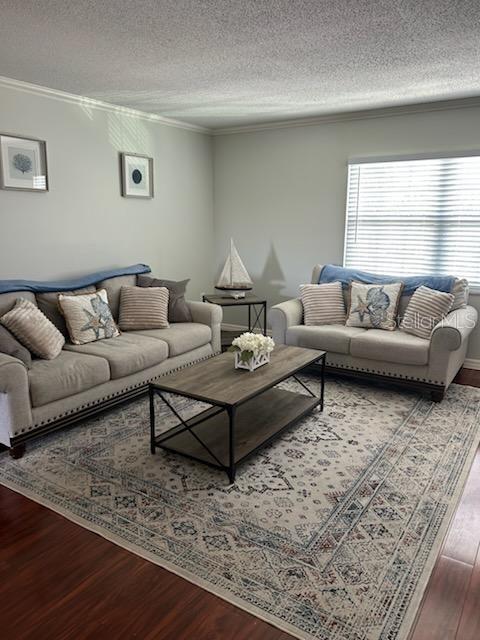 Image 8 of 25 For 701 Poinsettia Road 306