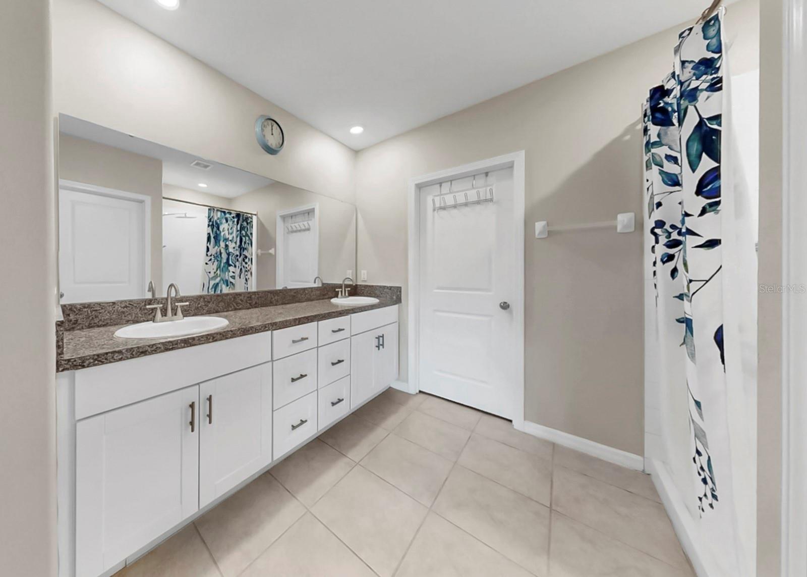 Image 27 of 77 For 12835 Wildflower Meadow Drive