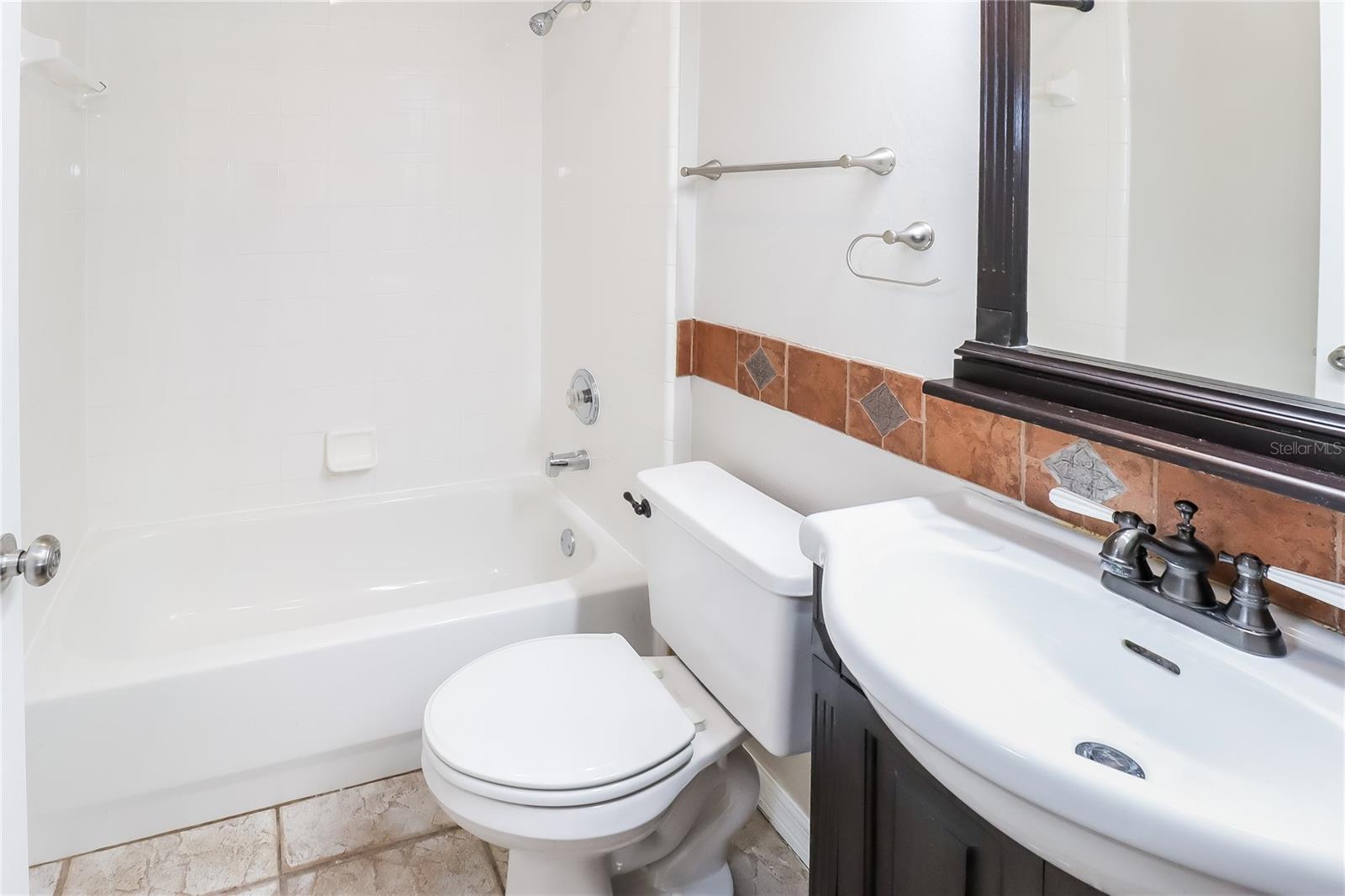 Image 6 of 15 For 1057 Arbor Hill Circle