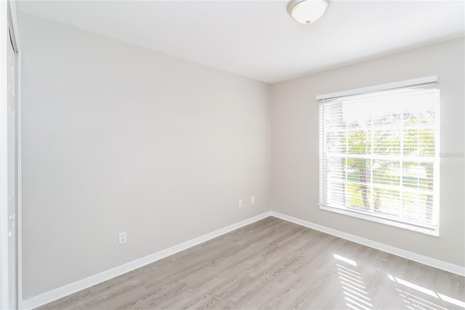 Image 7 of 15 For 1057 Arbor Hill Circle