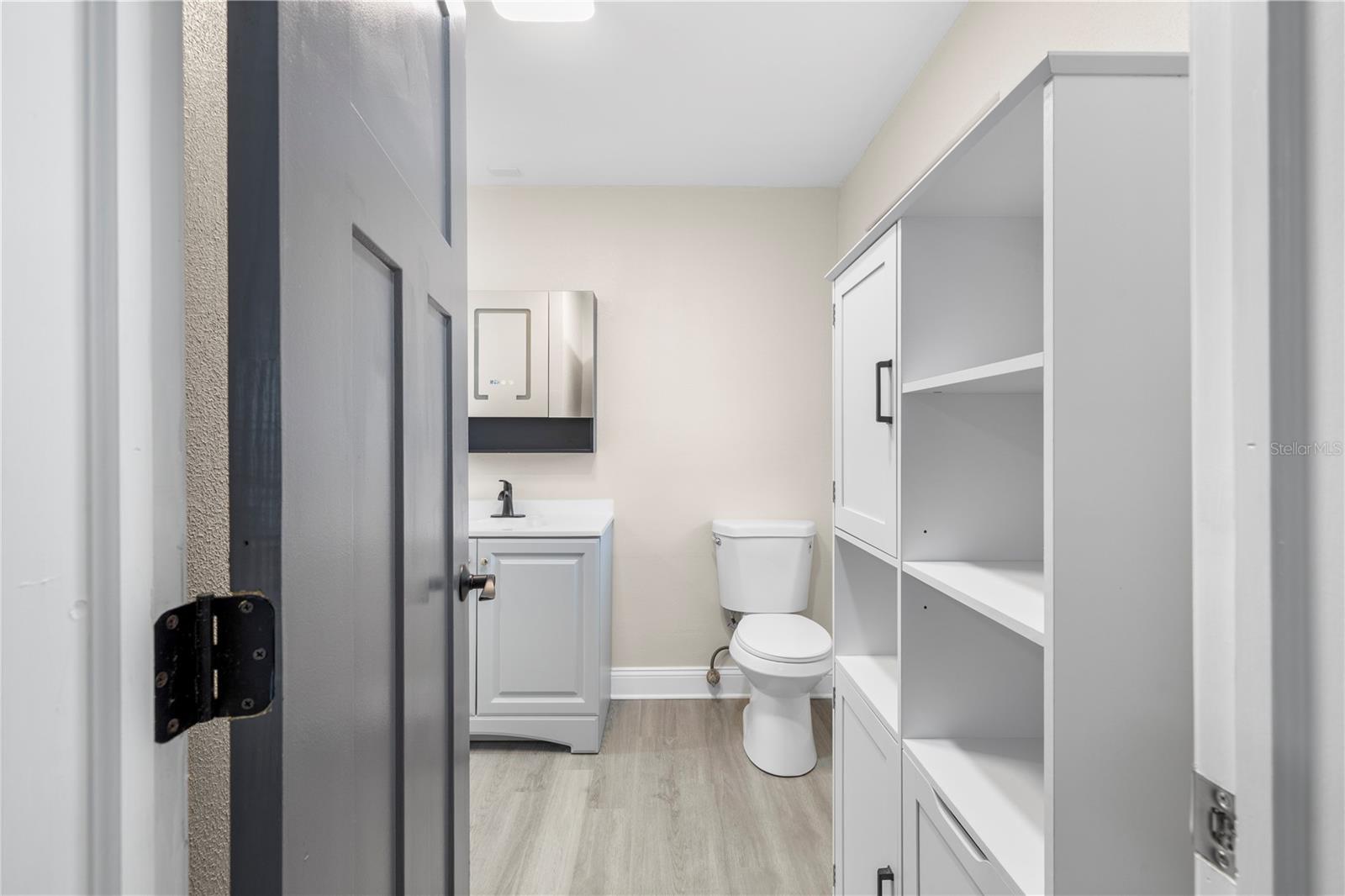 Image 29 of 51 For 1820 Patlin Circle N