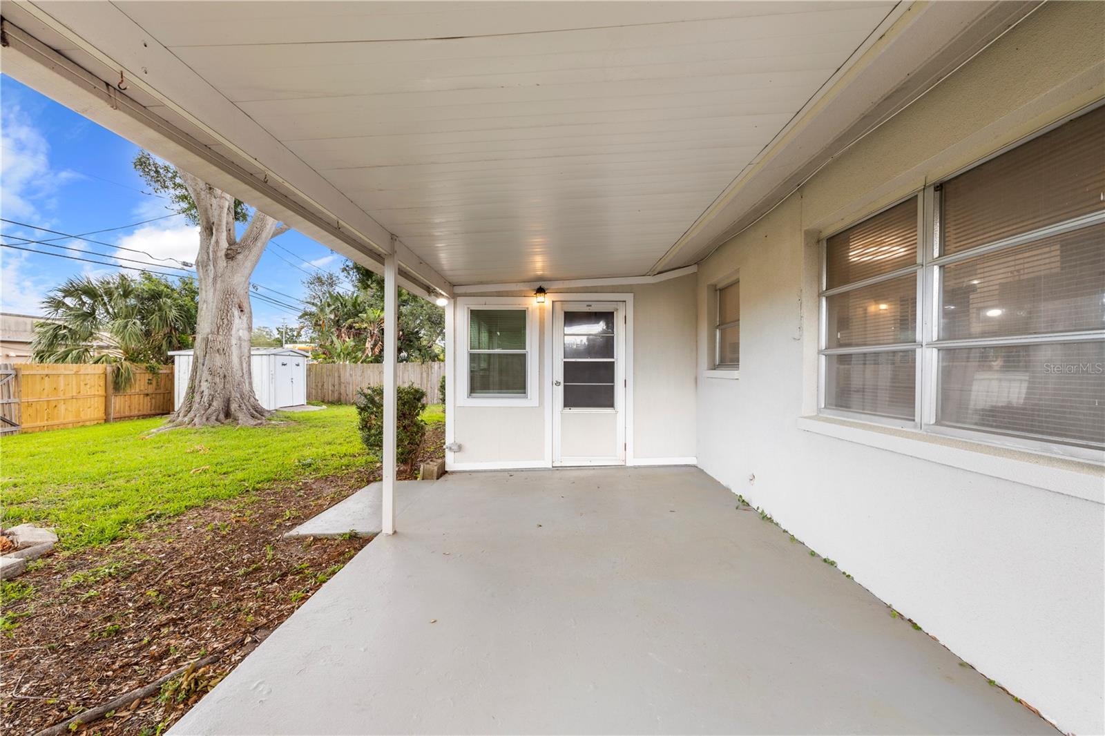 Image 34 of 51 For 1820 Patlin Circle N