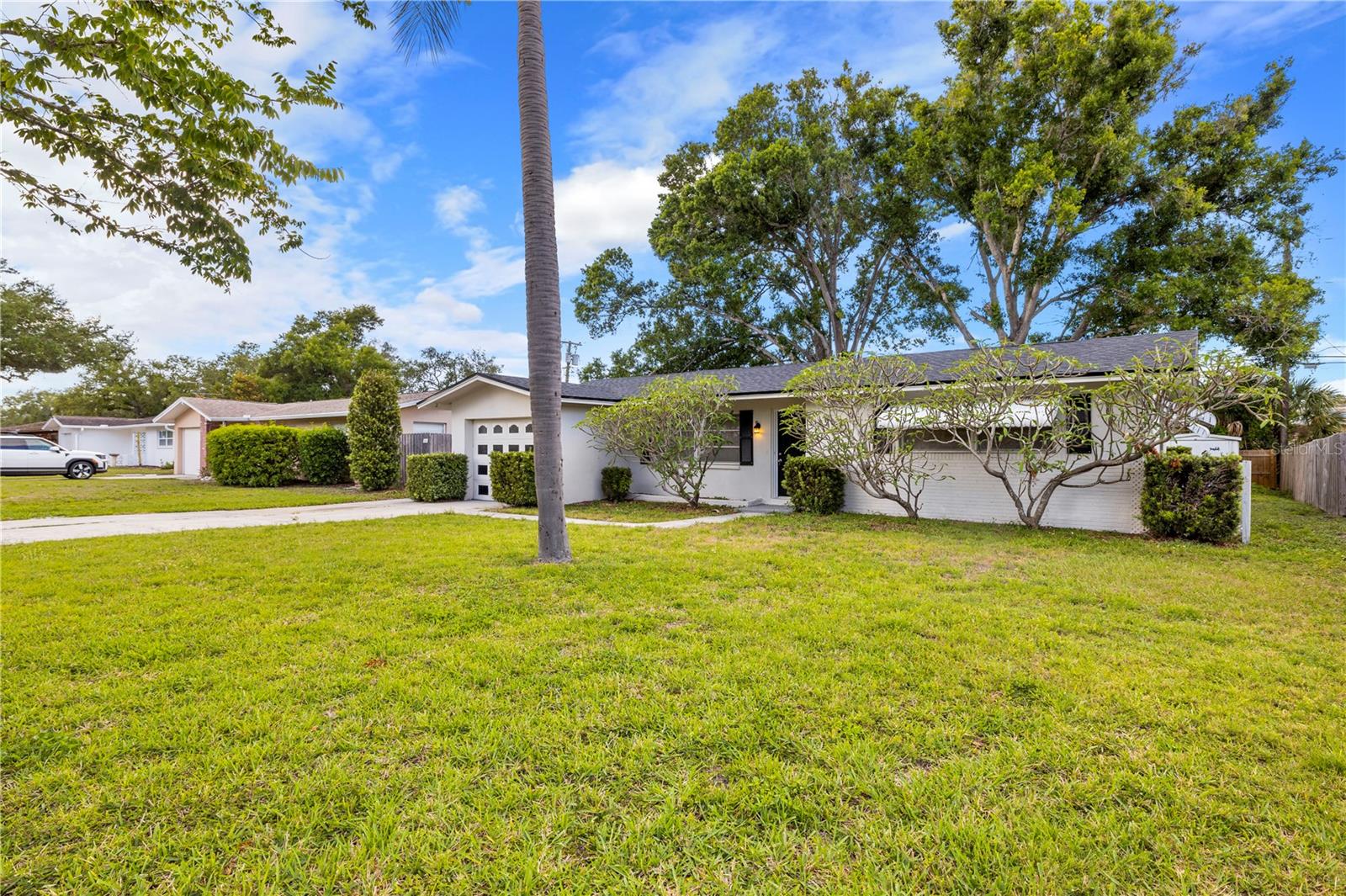 Image 39 of 51 For 1820 Patlin Circle N