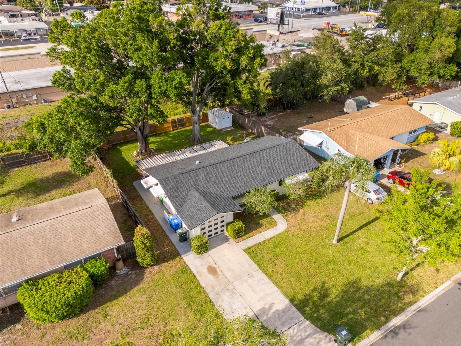 Image 42 of 51 For 1820 Patlin Circle N