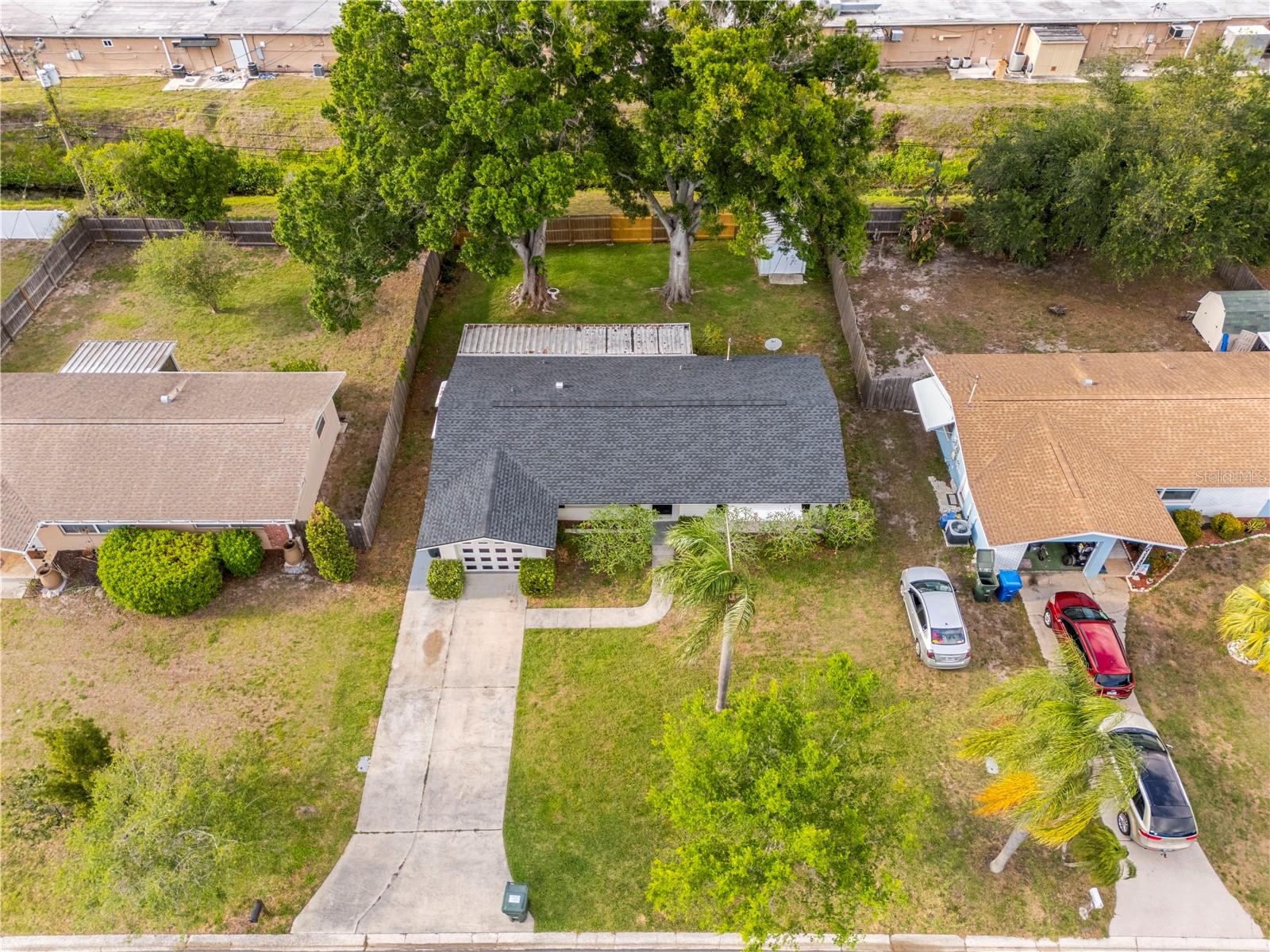 Image 43 of 51 For 1820 Patlin Circle N