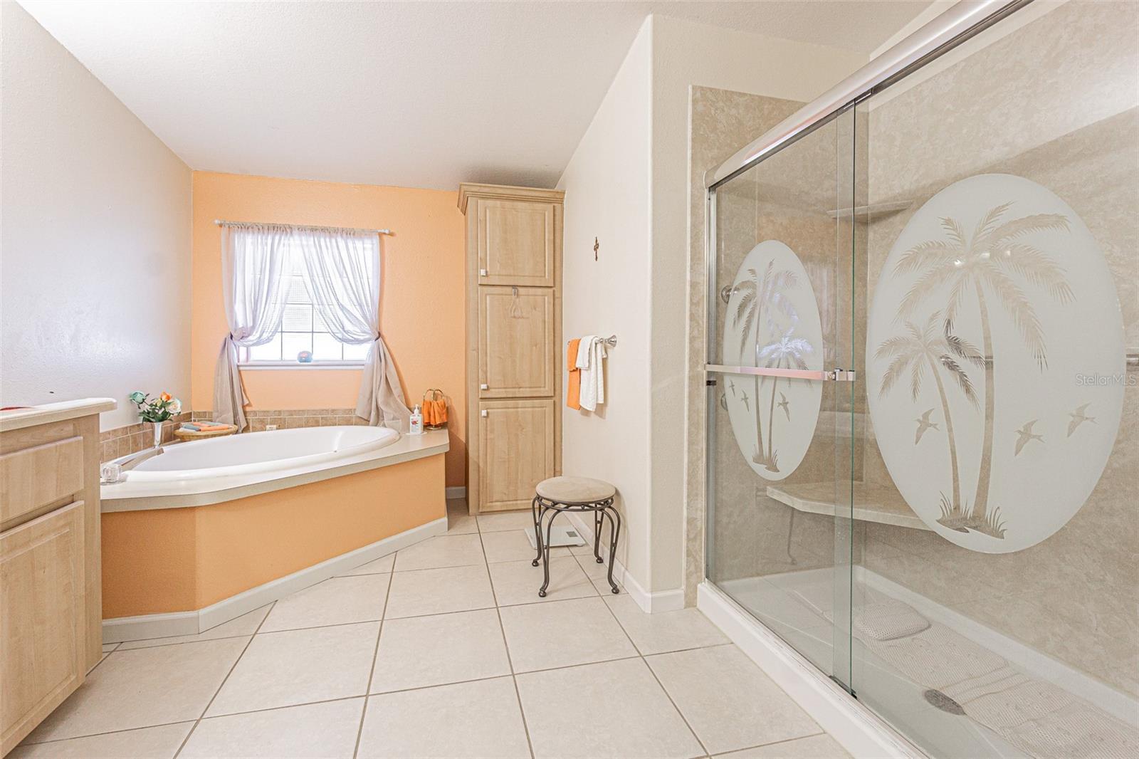 Image 18 of 58 For 37349 Gill Avenue