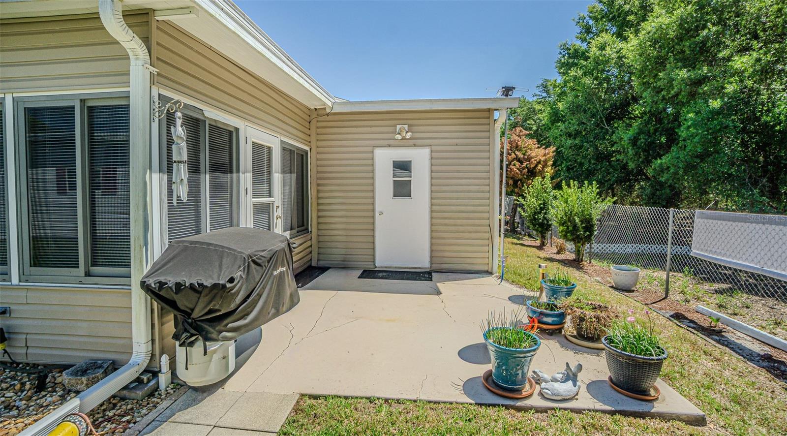 Image 19 of 58 For 37349 Gill Avenue