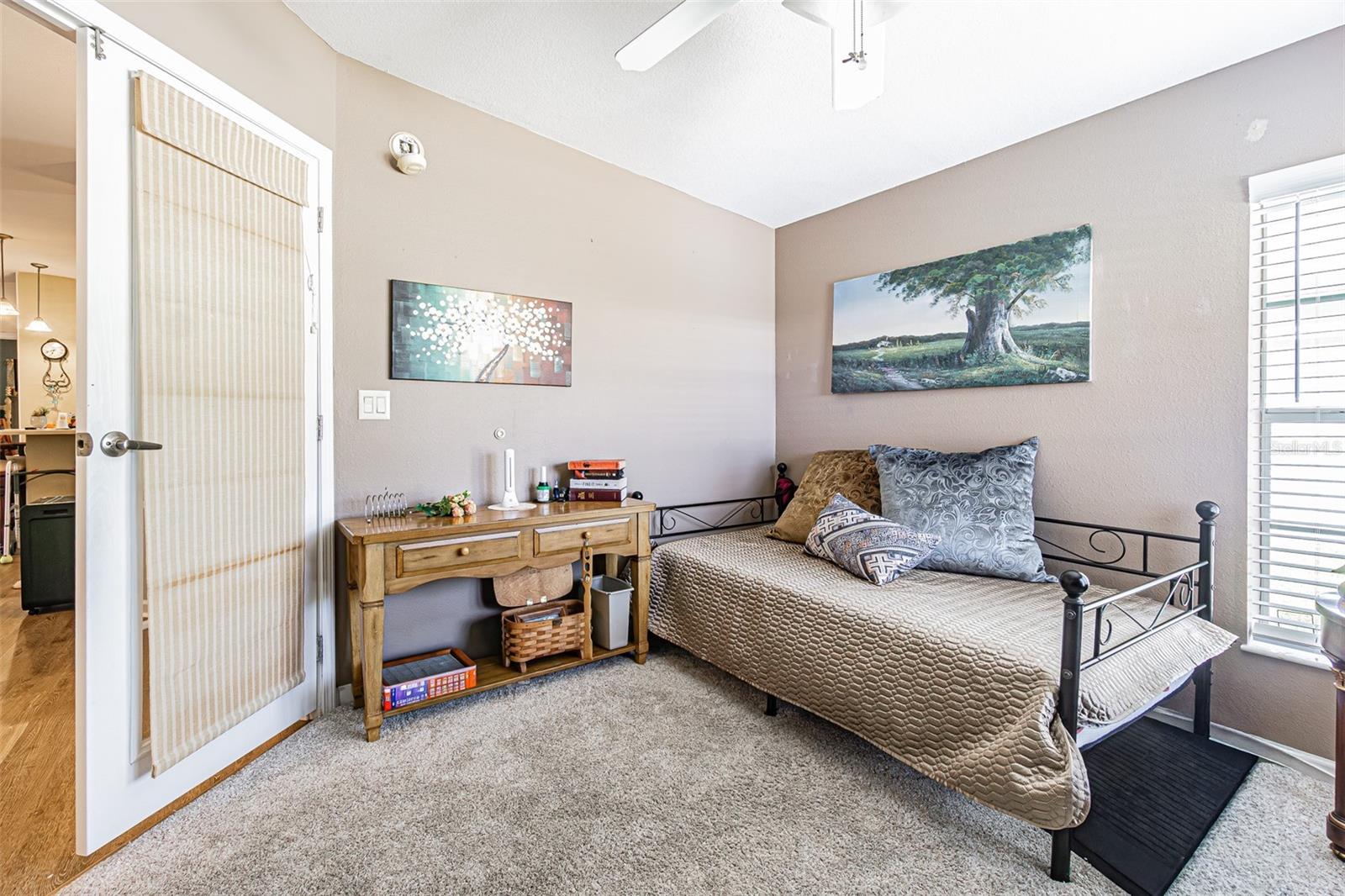 Image 23 of 58 For 37349 Gill Avenue