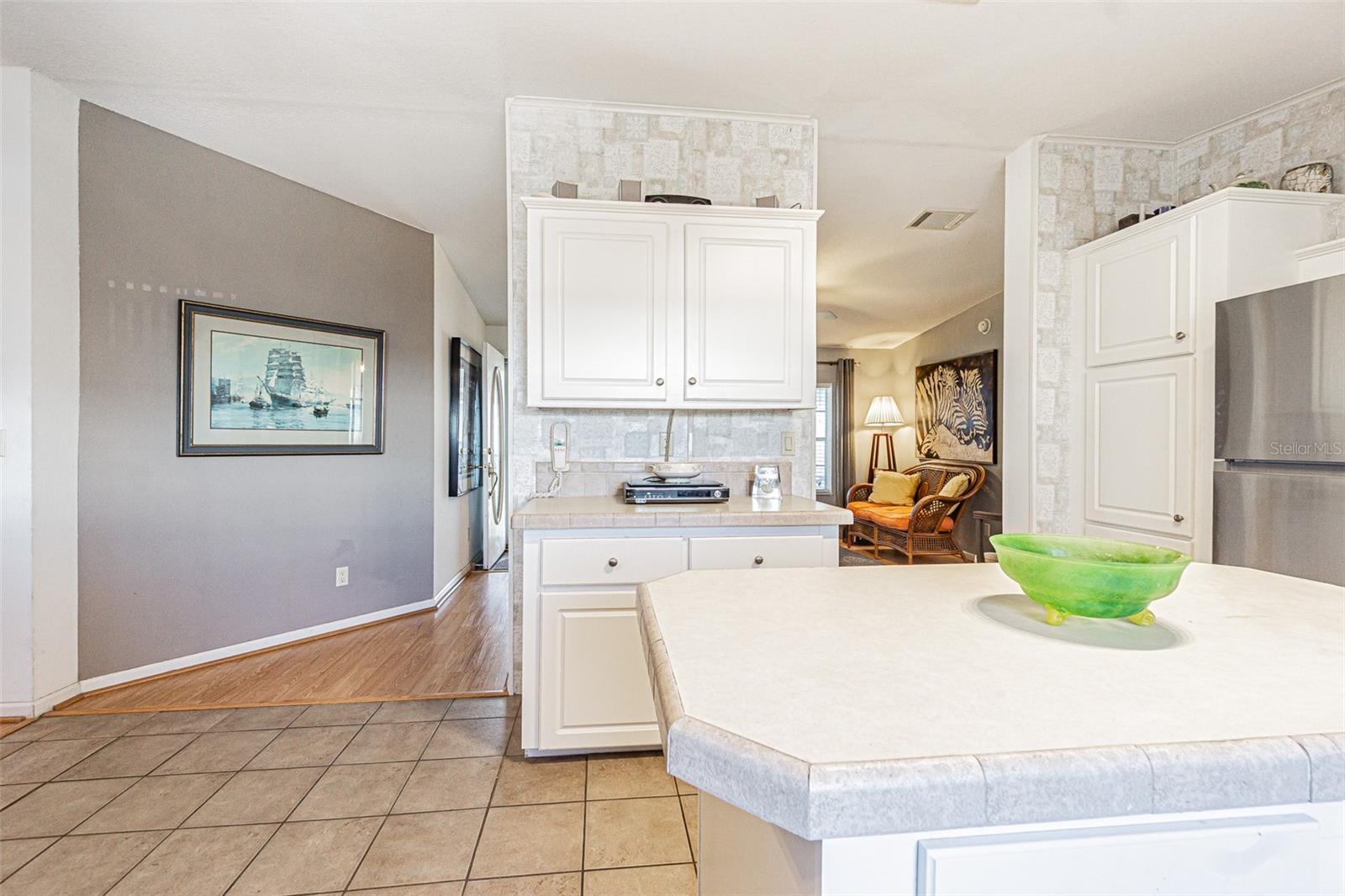 Image 21 of 50 For 37627 Lorena Avenue