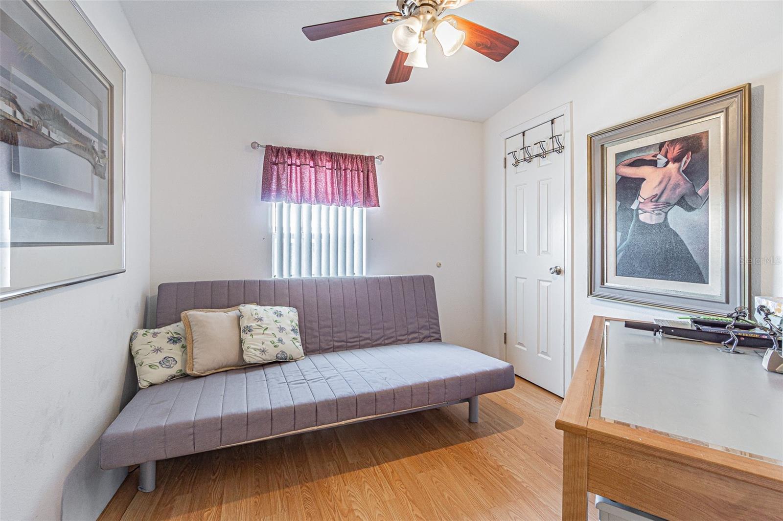 Image 27 of 50 For 37627 Lorena Avenue