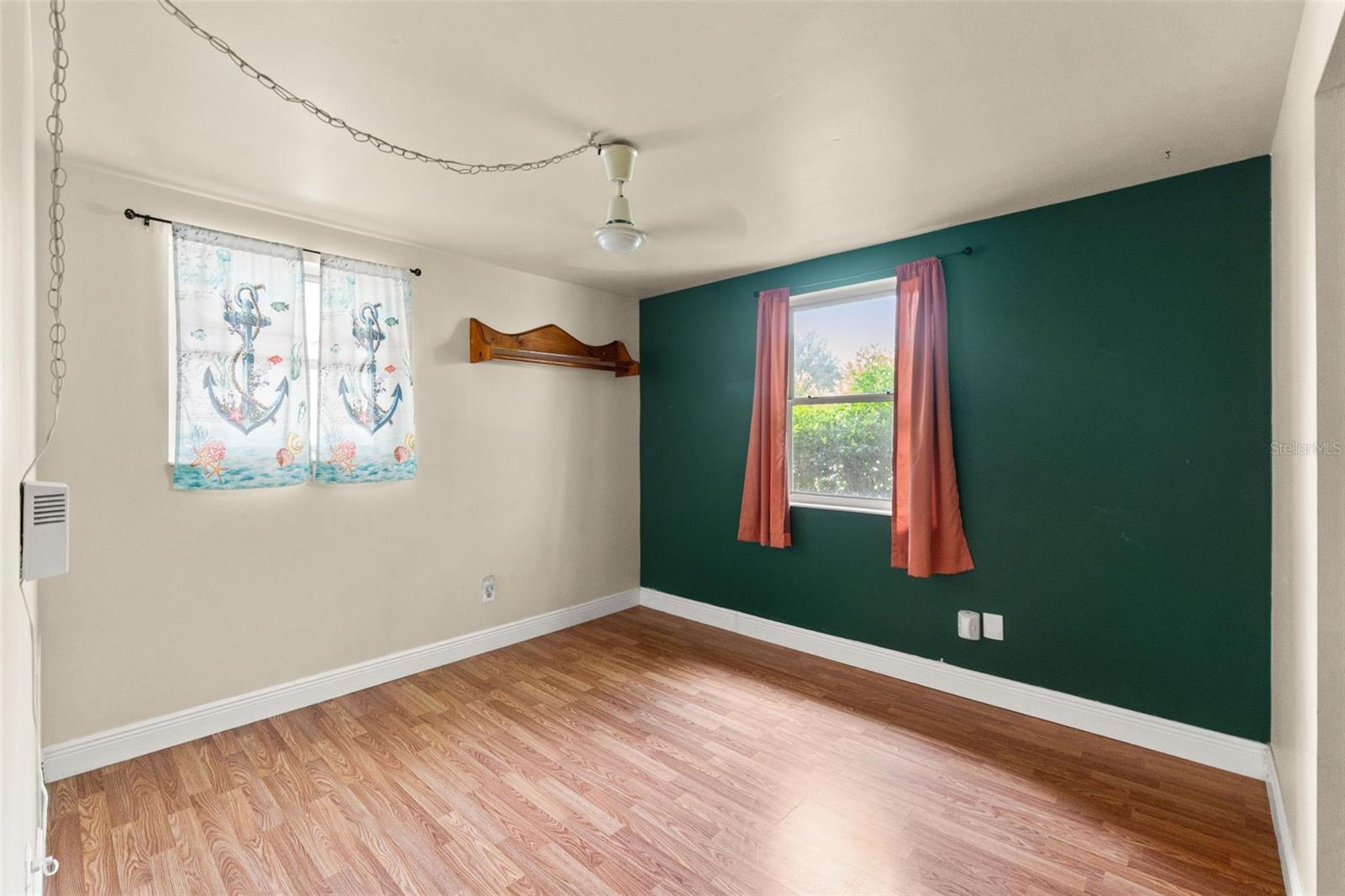 Image 29 of 34 For 9658 Bayside Court