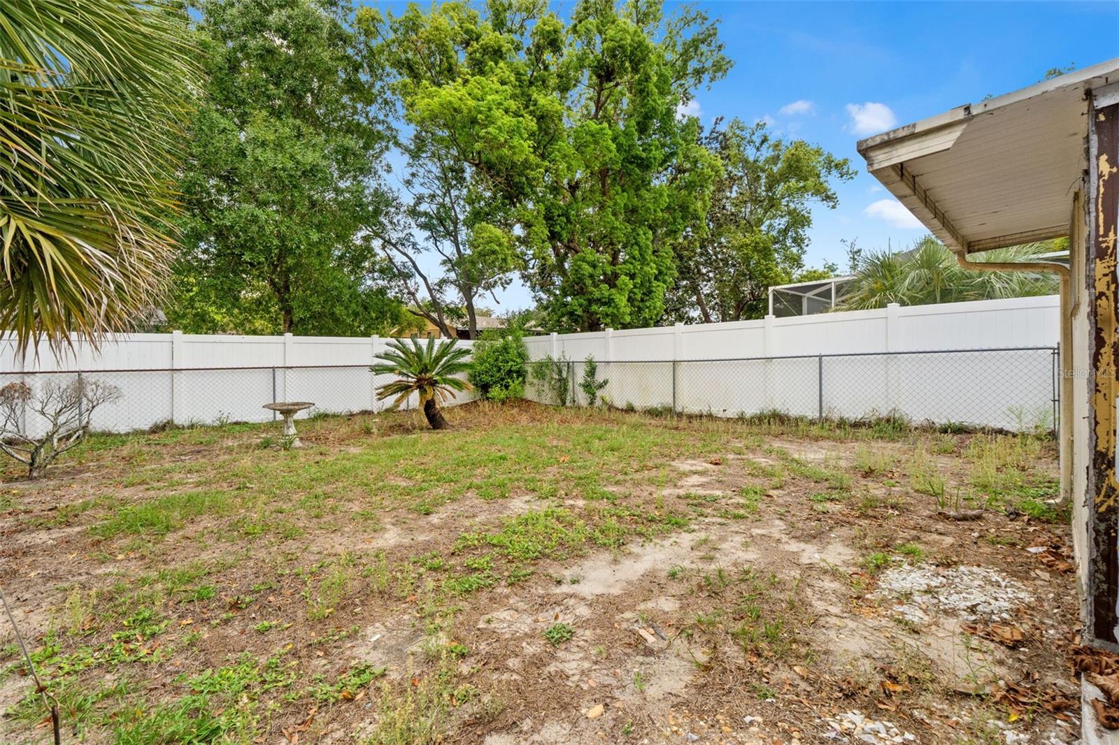 Image 7 of 34 For 9658 Bayside Court