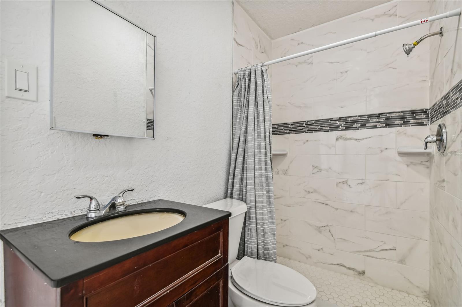 Image 39 of 73 For 1913 Lemon Street