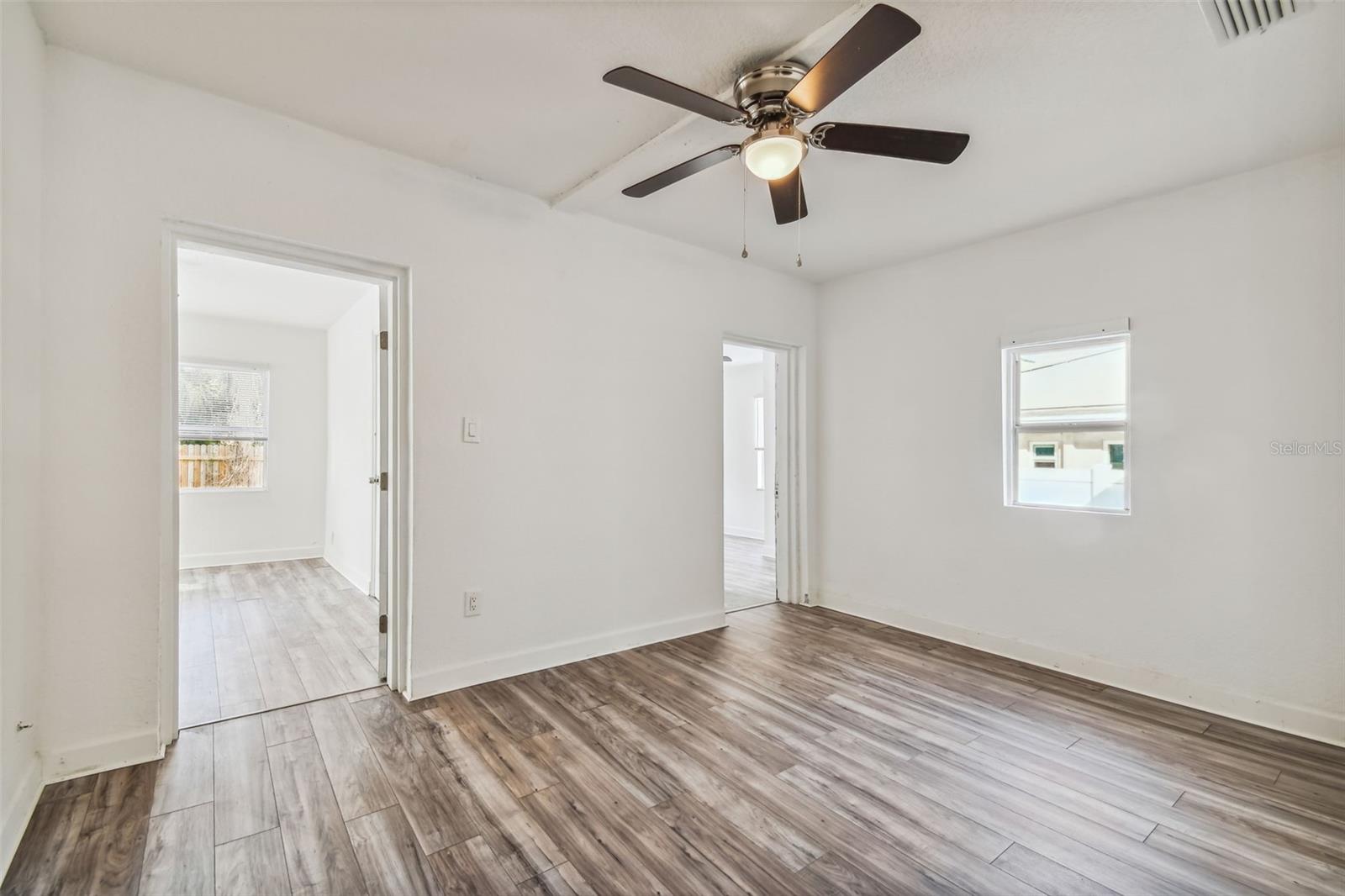 Image 47 of 73 For 1913 Lemon Street